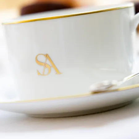 Otel Saint-ange 5*